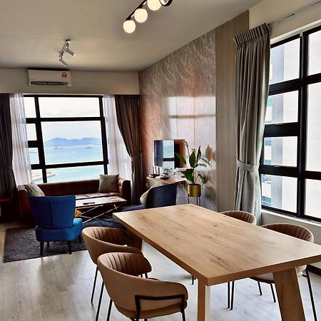 Seaview Luxury Condo Homestay 2Bed 2Bath Jesselton Quay By R2 Residence Kota Kinabalu Exterior photo