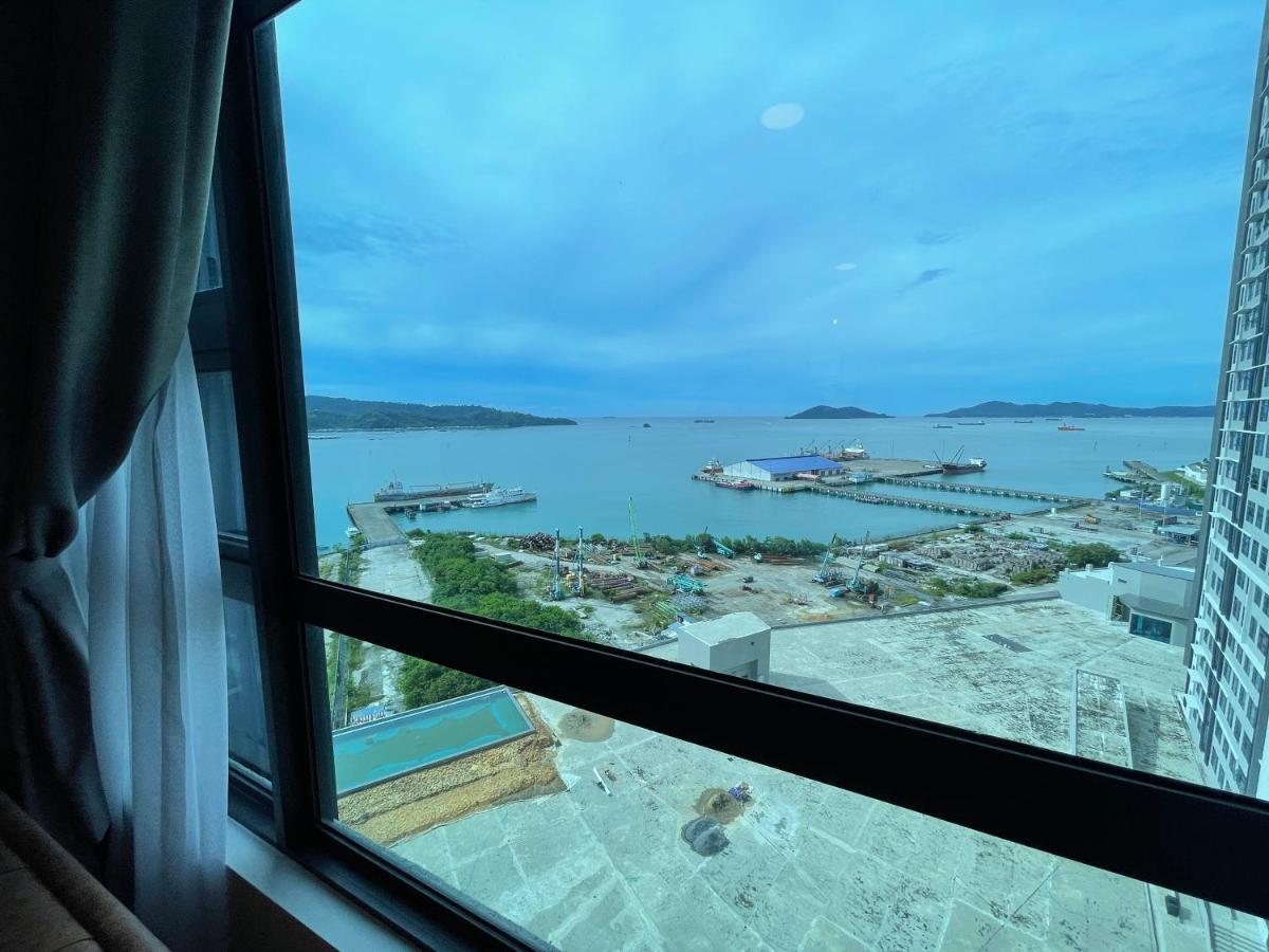 Seaview Luxury Condo Homestay 2Bed 2Bath Jesselton Quay By R2 Residence Kota Kinabalu Exterior photo