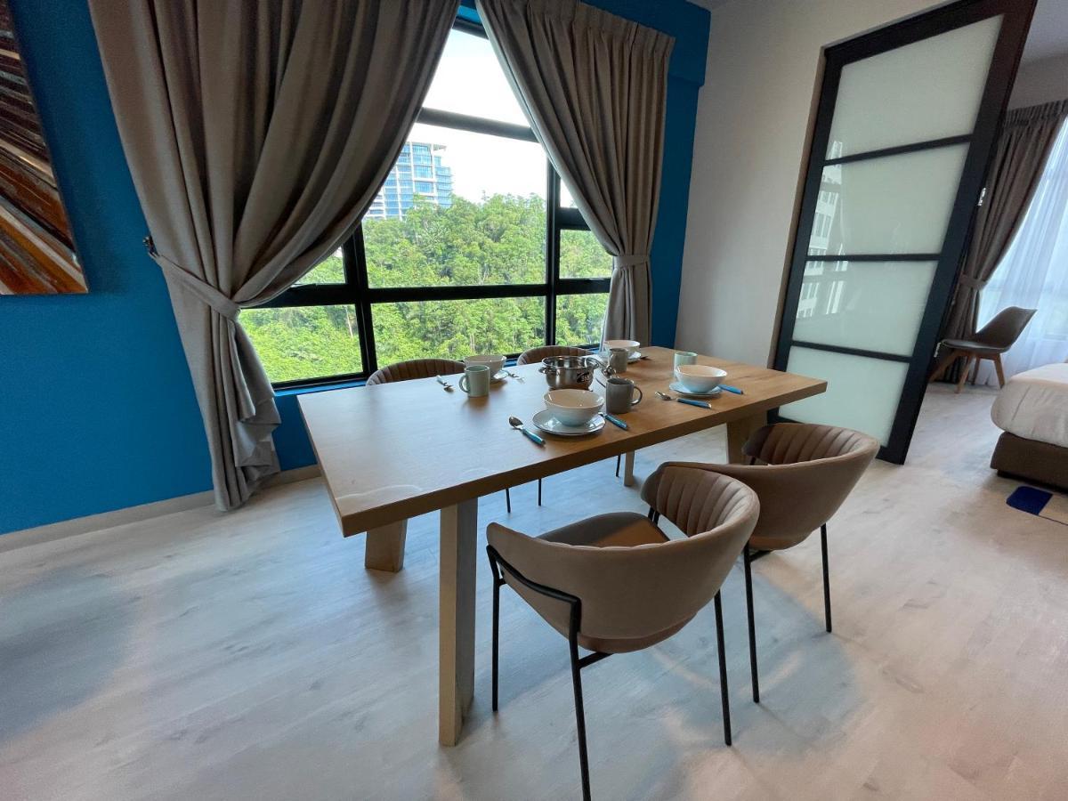 Seaview Luxury Condo Homestay 2Bed 2Bath Jesselton Quay By R2 Residence Kota Kinabalu Exterior photo